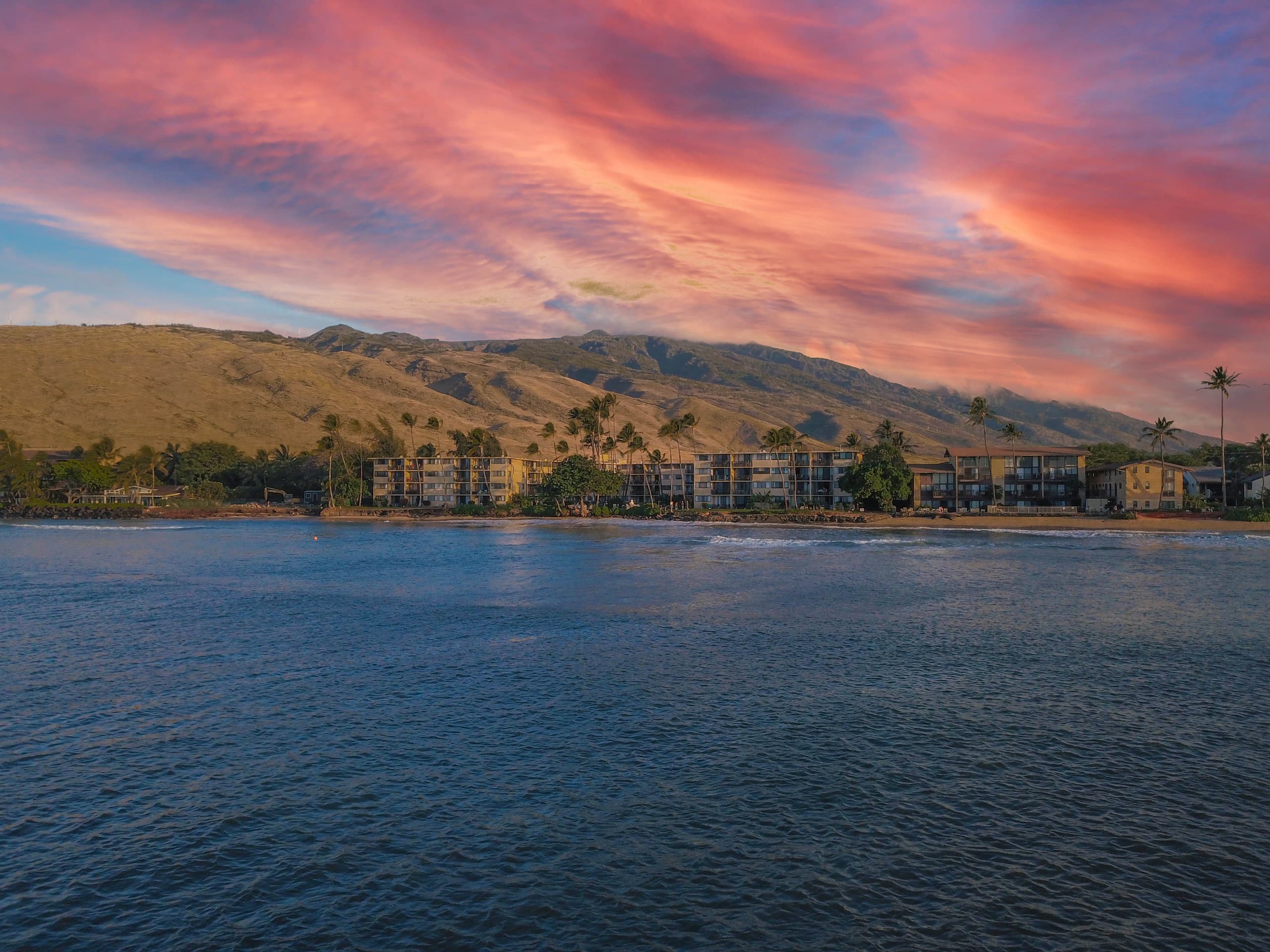 Condo in Wailuku · ★4.83 · 2 bedrooms · 4 beds · 2 private baths - Image 46