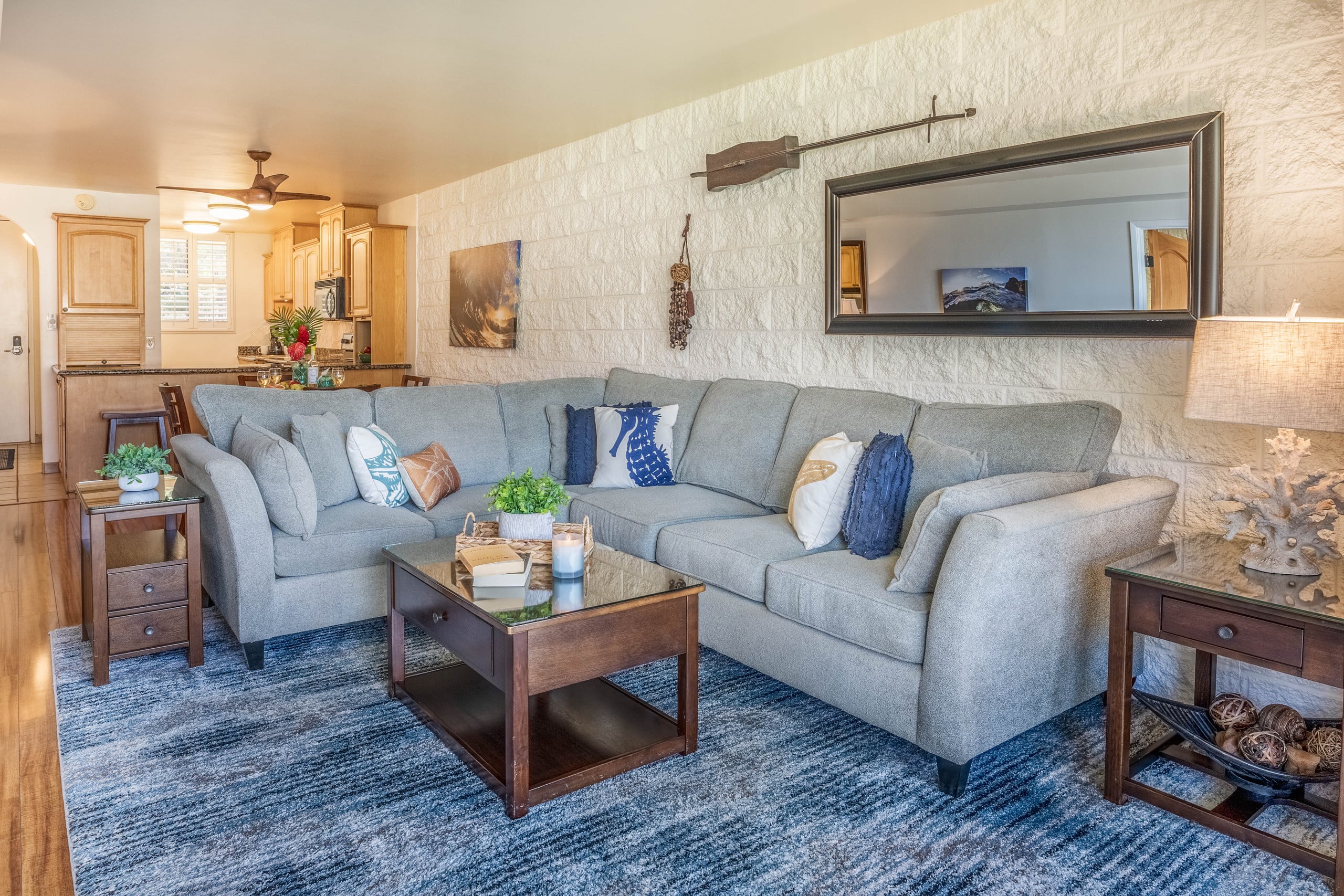 Condo in Wailuku · ★4.83 · 2 bedrooms · 4 beds · 2 private baths - Image 5
