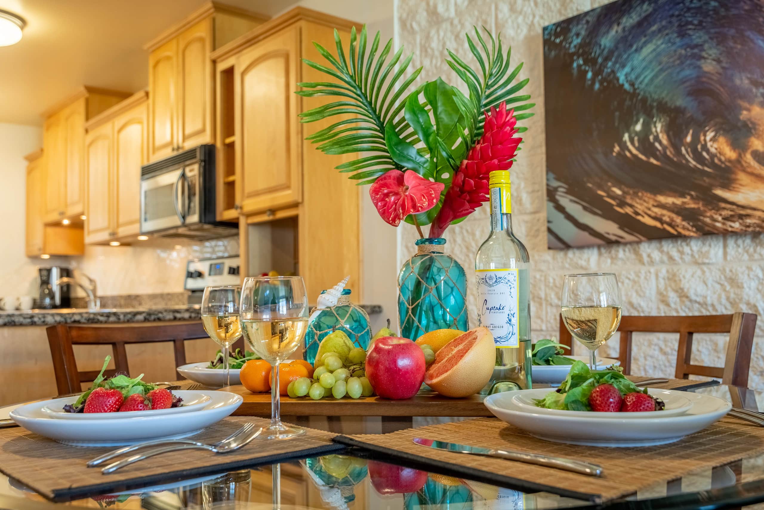 Condo in Wailuku · ★4.83 · 2 bedrooms · 4 beds · 2 private baths - Image 9