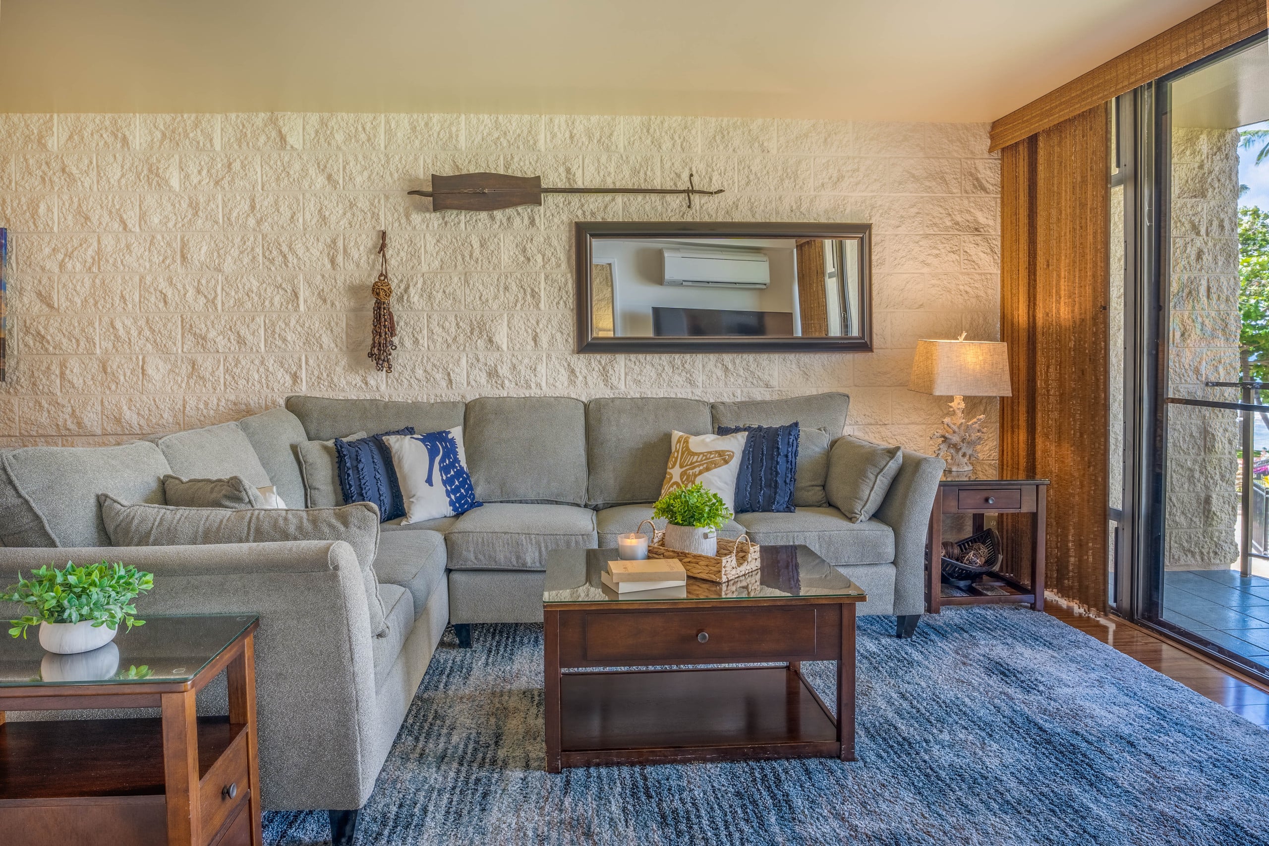 Condo in Wailuku · ★4.83 · 2 bedrooms · 4 beds · 2 private baths - Image 4