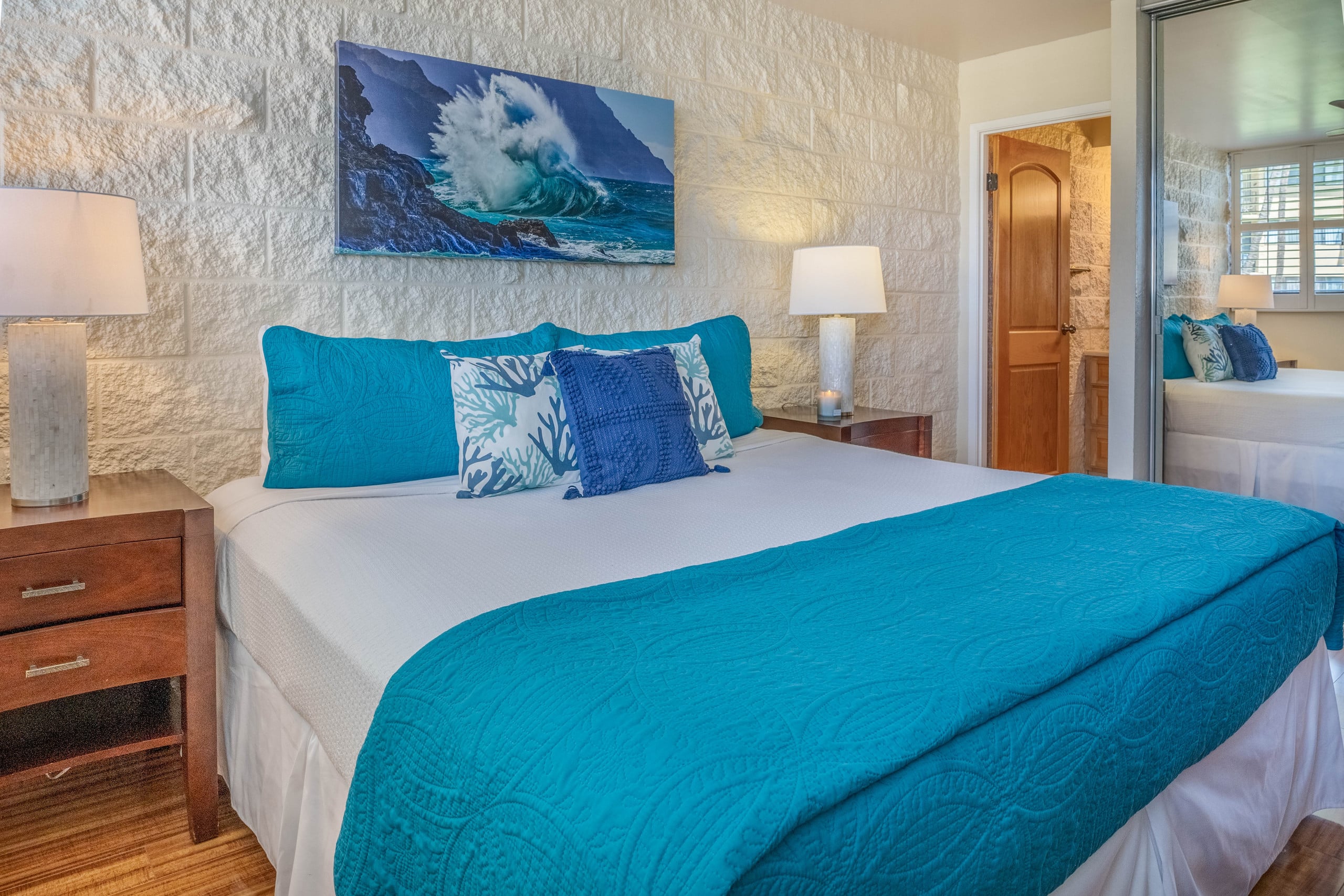Condo in Wailuku · ★4.83 · 2 bedrooms · 4 beds · 2 private baths - Image 16