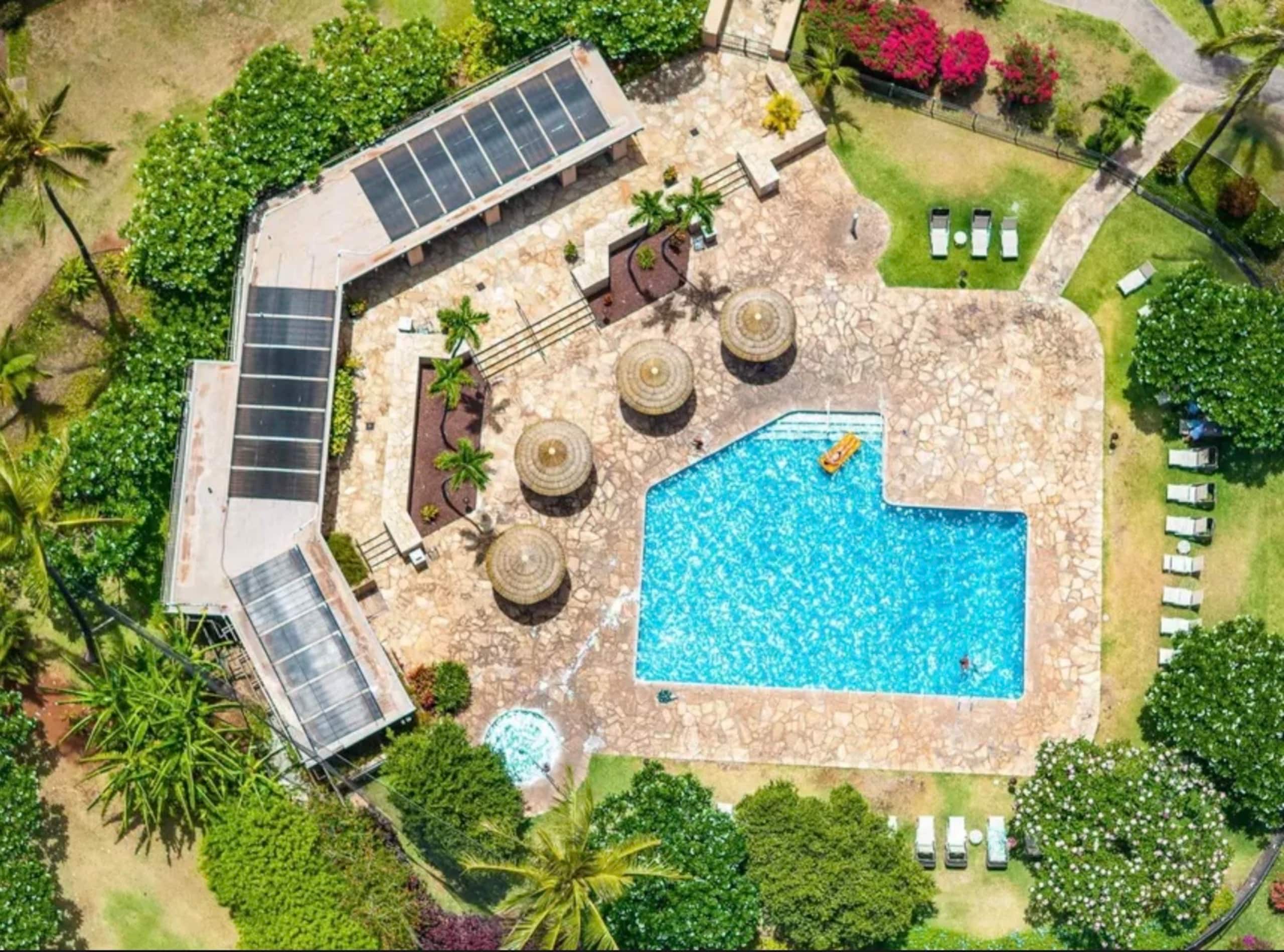 Condo in Lahaina · ★4.95 · Studio · 2 beds · 1 bath - Image 96