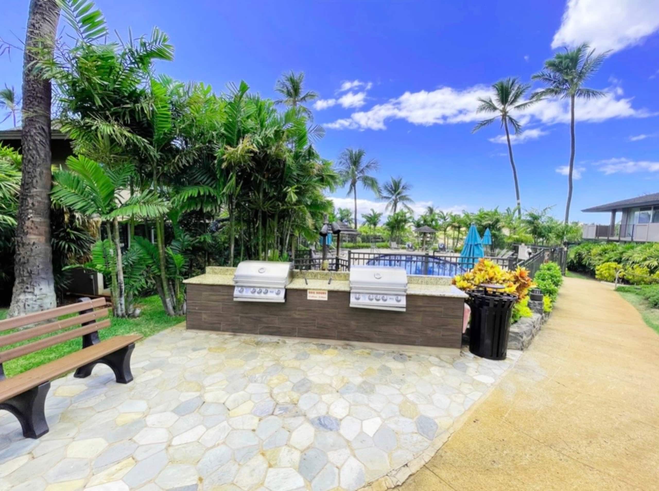 Condo in Lahaina · ★4.95 · Studio · 2 beds · 1 bath - Image 123