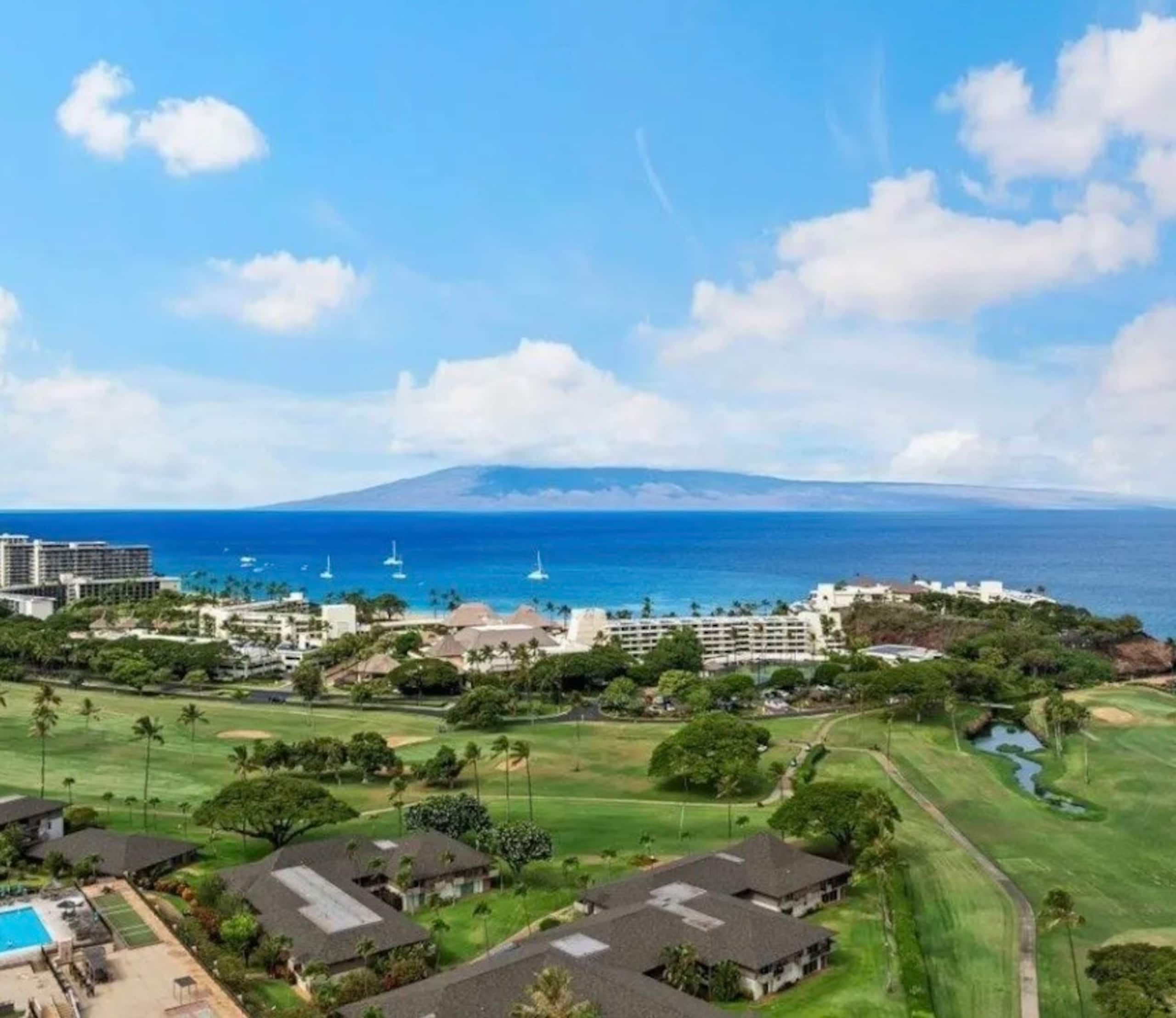 Condo in Lahaina · ★4.95 · Studio · 2 beds · 1 bath - Image 66