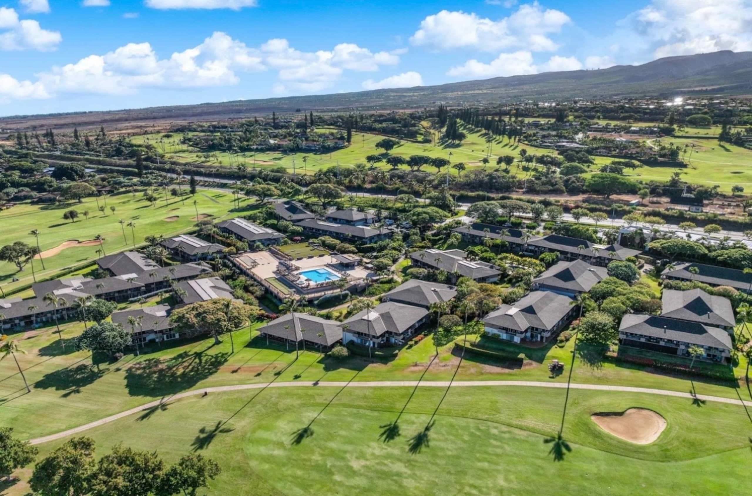 Condo in Lahaina · ★4.95 · Studio · 2 beds · 1 bath - Image 74