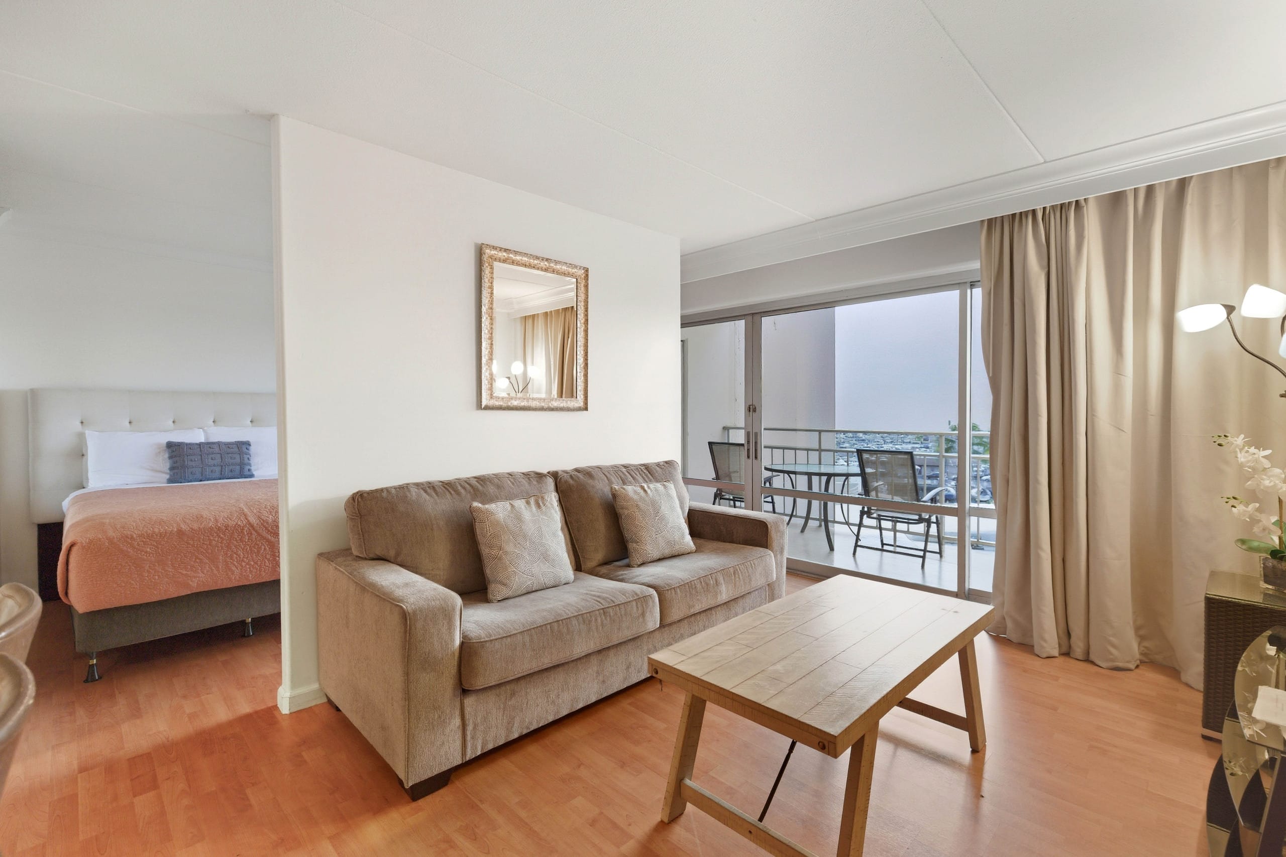 Condo in Honolulu · ★4.72 · 1 bedroom · 2 beds · 1 bath - Image 5