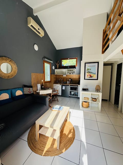 Top Airbnb: Quiet pavilion Lake & Ocean Carcans Bombannes à Carcans