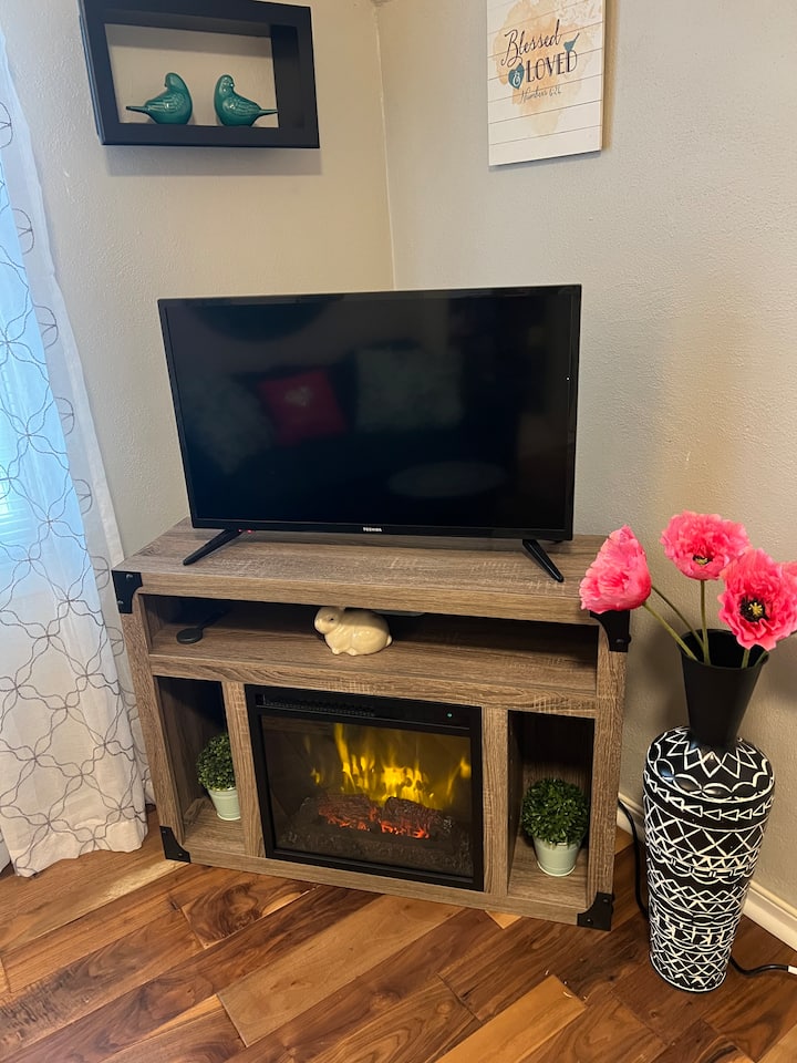 Summit Loft - Cozy & Centrally Located - 수폴스