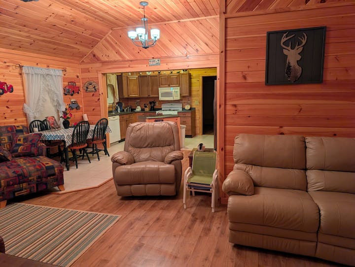 Fishermans Hideaway - Redbox, Calhoun Falls