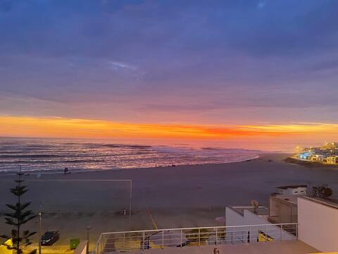 Beautiful duplex in Punta Hermosa- pool - sea view