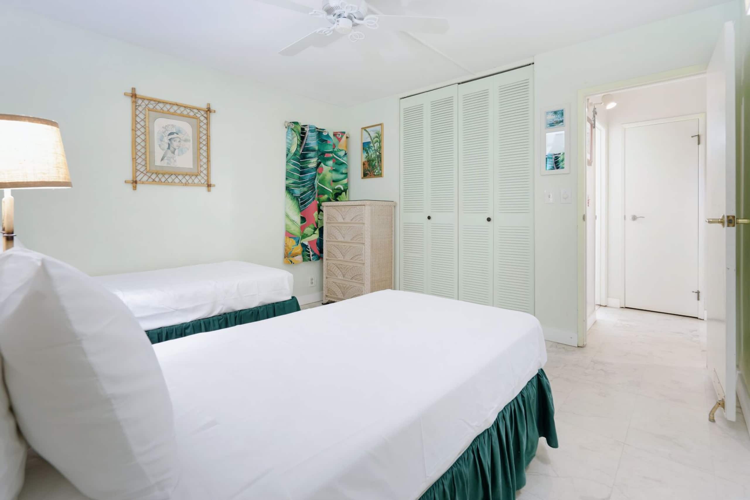 Condo in Kihei · ★4.46 · 2 bedrooms · 3 beds · 2 baths - Image 13