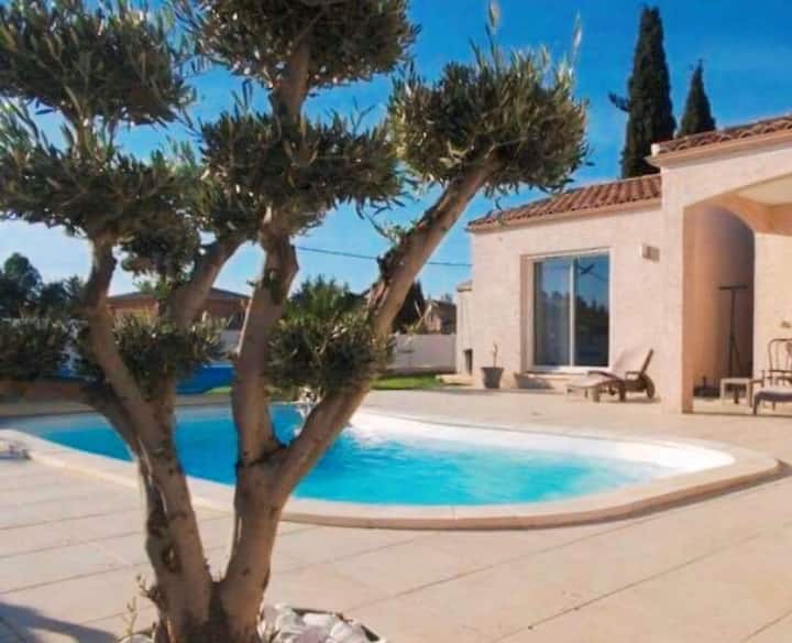Studio 2/4 Pers Avec Piscine 15/20 Min Des Plages - Pézenas