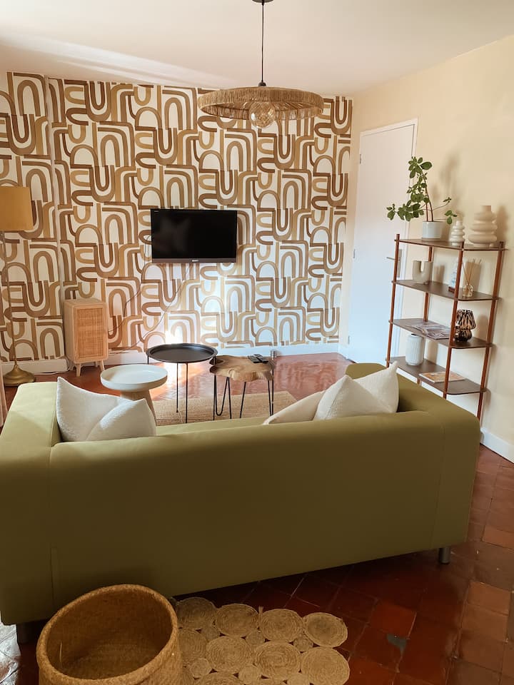 Televisión de salón de monedas 