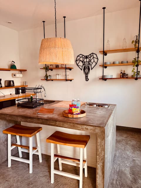 Successful Airbnb property: Loft 1 CSL Center, 5 minutes from the Marina. in Los Cabos