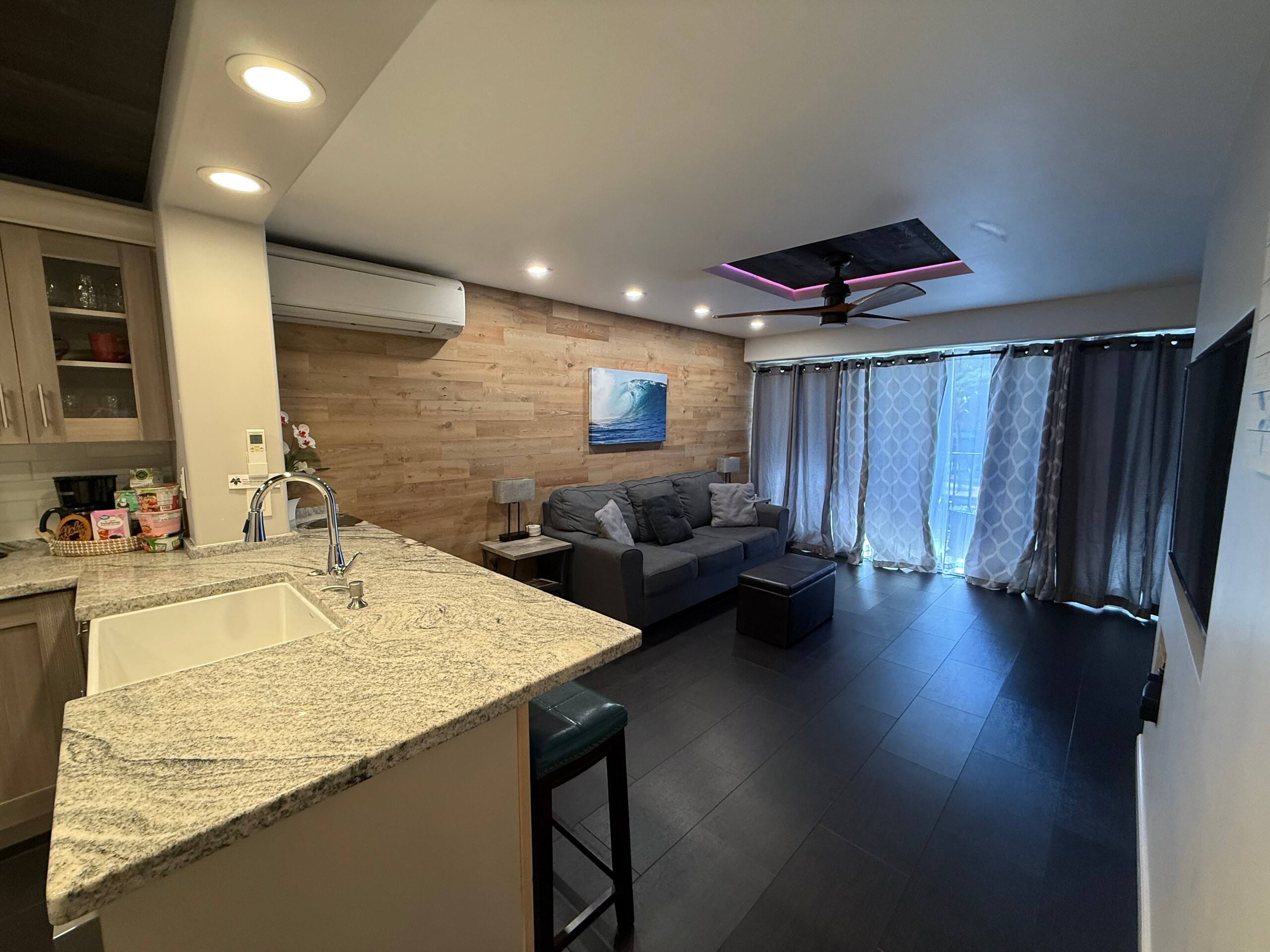 Condo in Honolulu · ★4.86 · 2 bedrooms · 3 beds · 1 private bath - Image 64