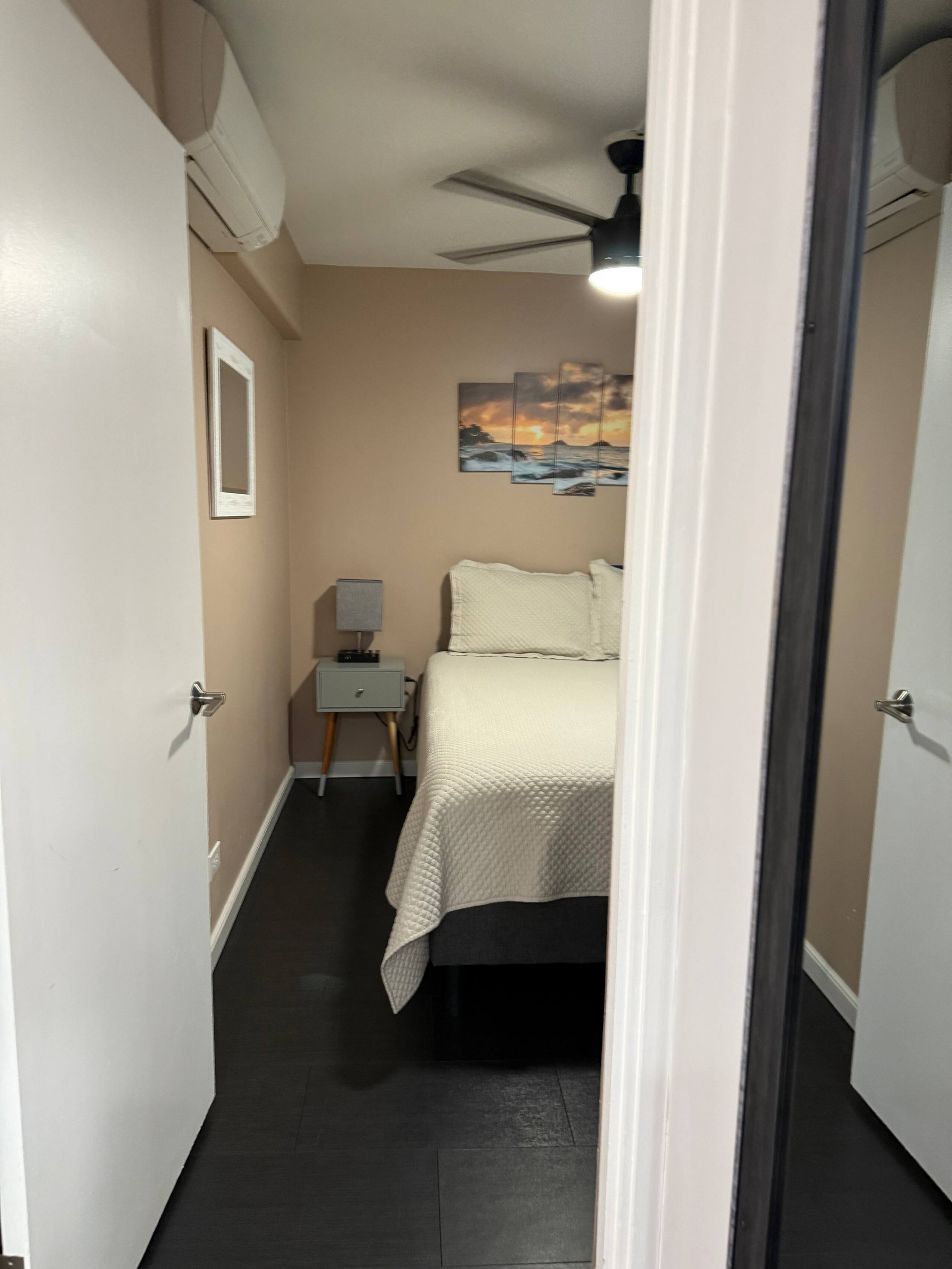 Condo in Honolulu · ★4.86 · 2 bedrooms · 3 beds · 1 private bath - Image 71