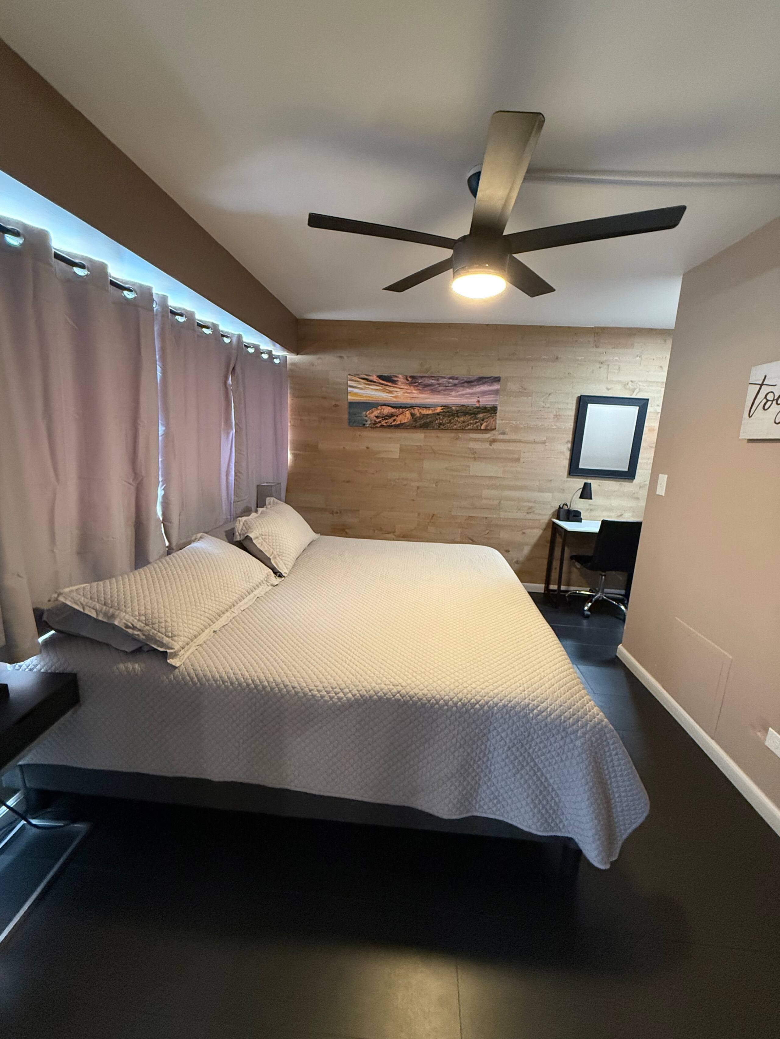 Condo in Honolulu · ★4.86 · 2 bedrooms · 3 beds · 1 private bath - Image 50