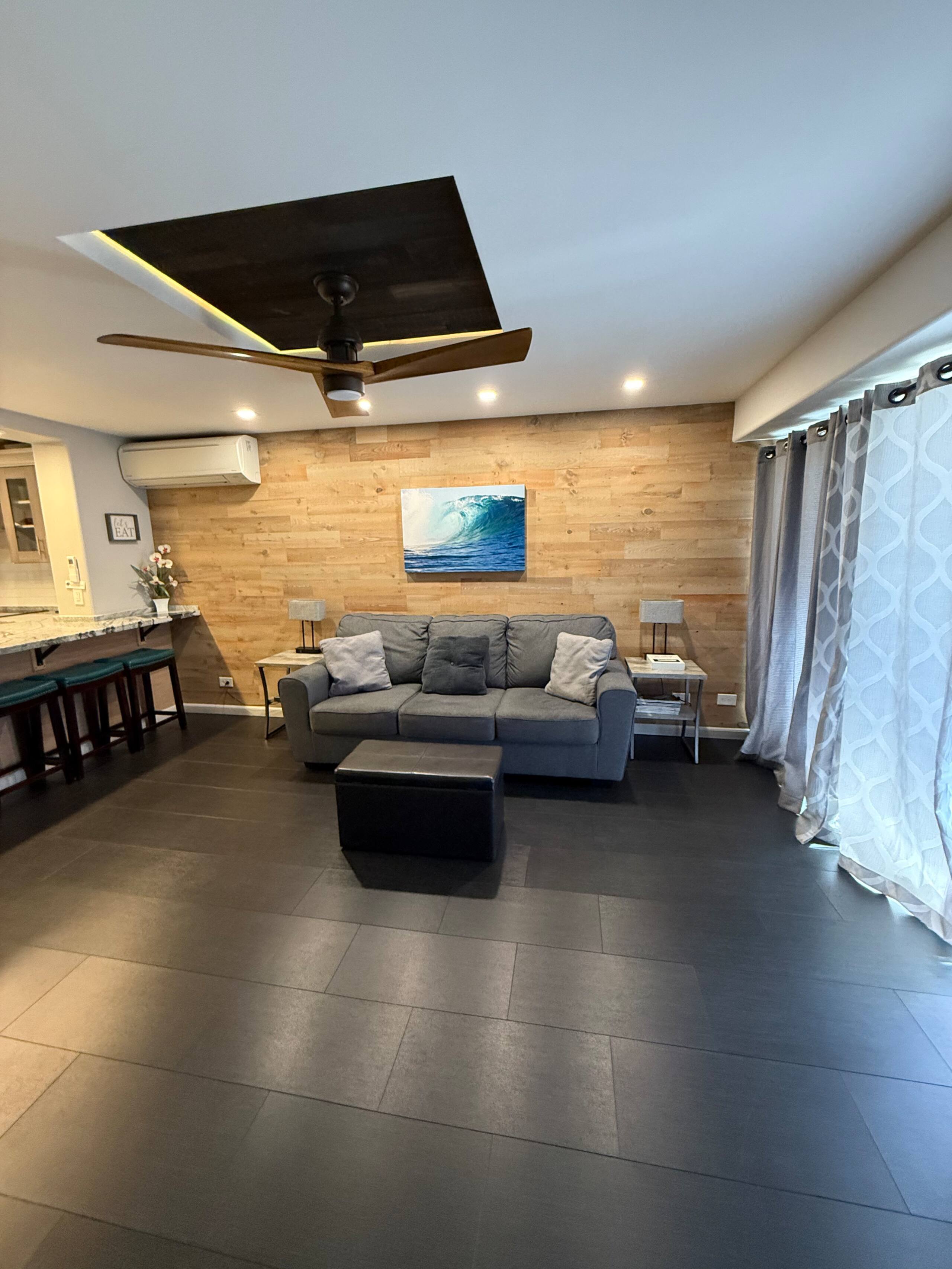 Condo in Honolulu · ★4.86 · 2 bedrooms · 3 beds · 1 private bath - Image 62
