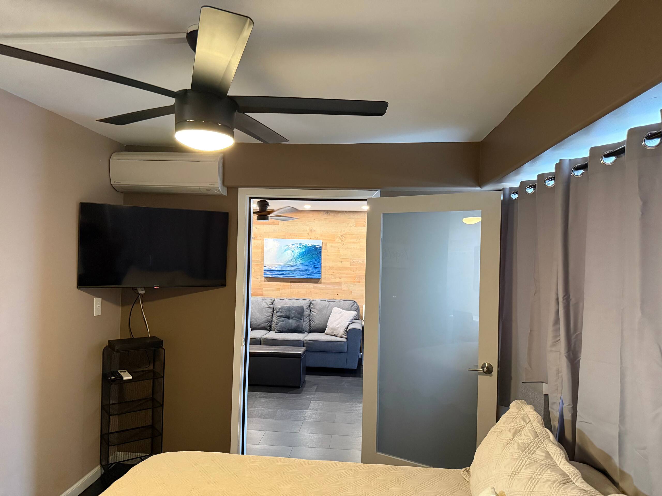 Condo in Honolulu · ★4.86 · 2 bedrooms · 3 beds · 1 private bath - Image 29