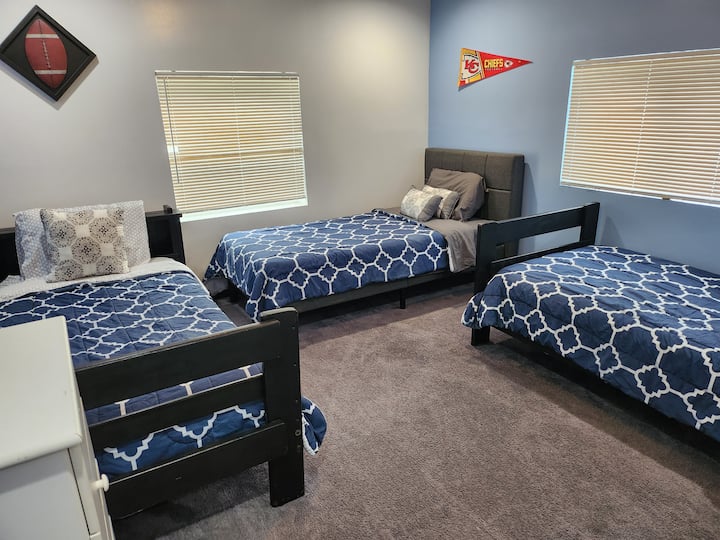 საძინებელი 4