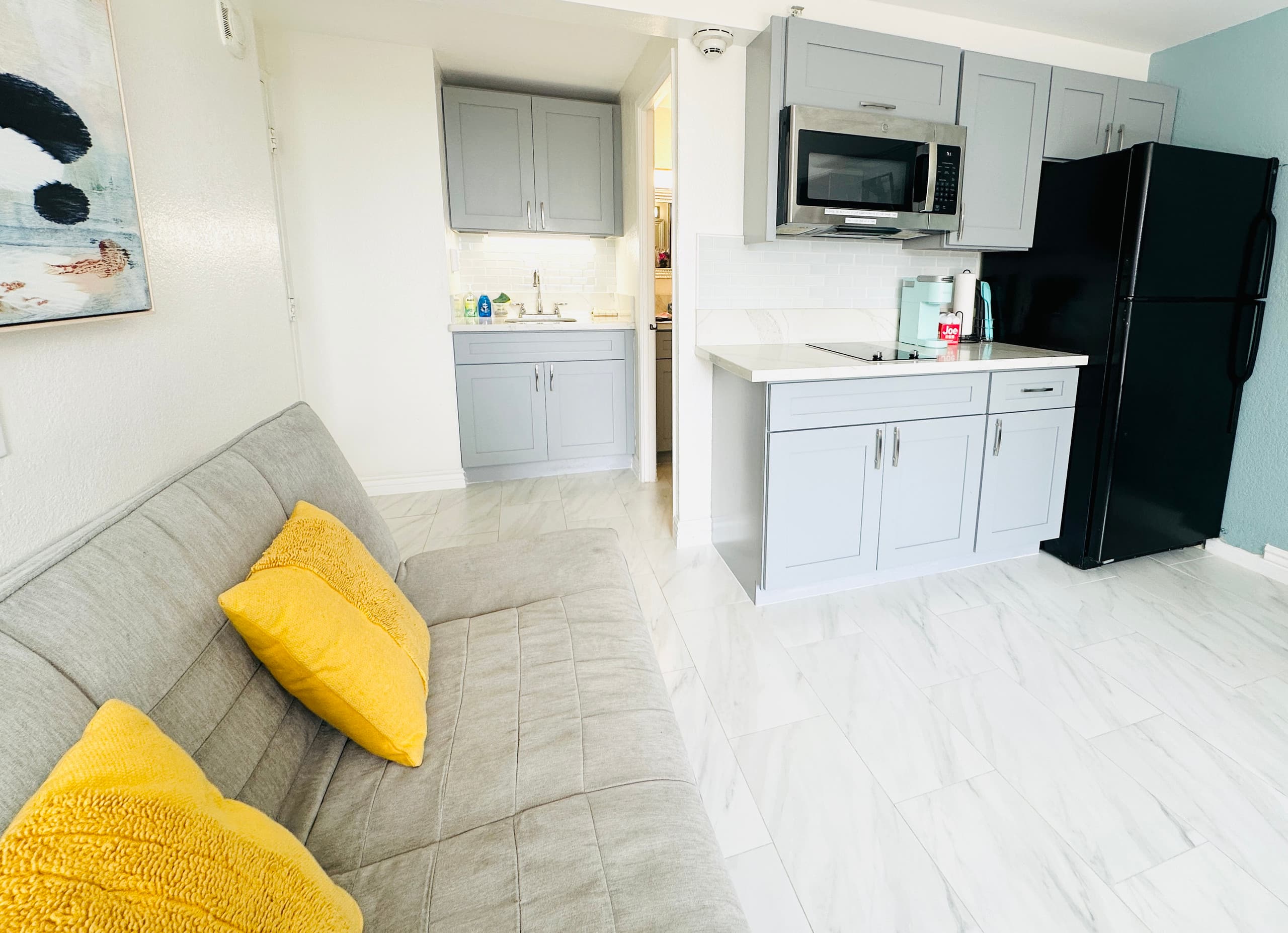 Condo in Honolulu · ★4.63 · Studio · 1 bed · 1 bath - Image 1