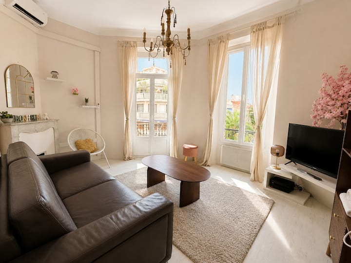 Appartement 39 M2 En Plein Centre Ville De Cannes - Cannes