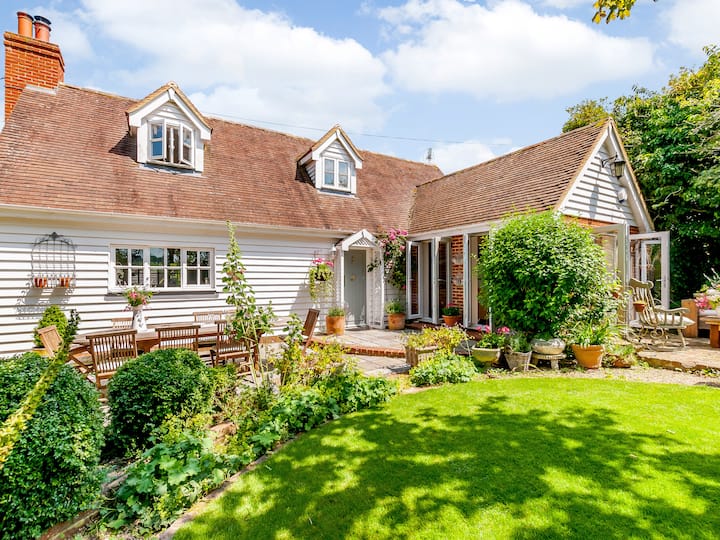 Poppy's Cottage - Faversham