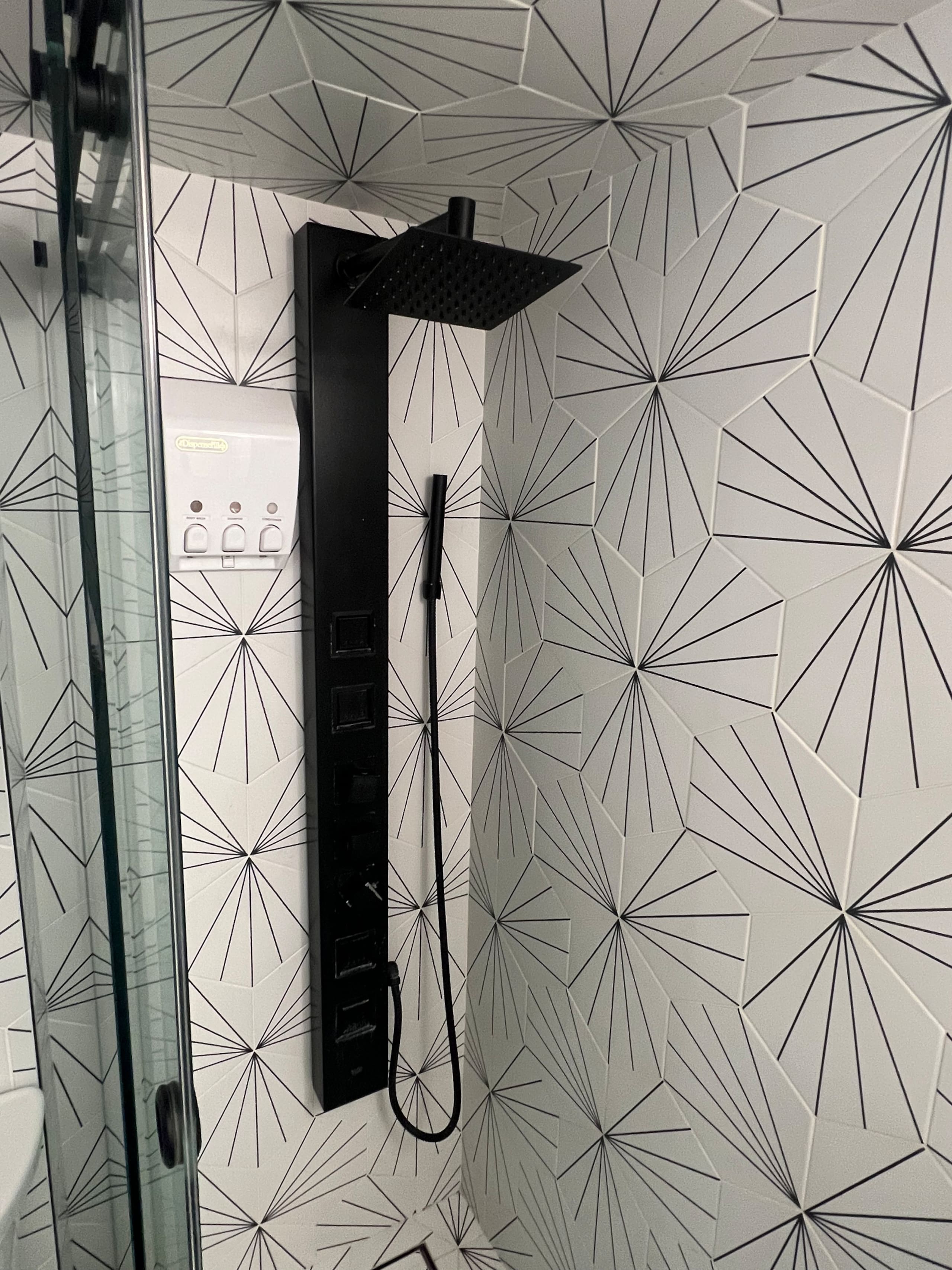 Hotel in Honolulu · ★4.74 · 1 bedroom · 1 bed · 1 private bath - Image 22