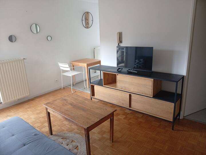 Appart Cosy  Avec Garage - ibis Aurillac