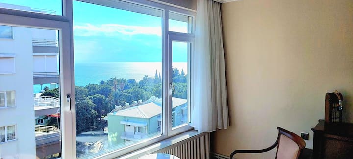 Centrally Located With Great Sea And Mountain View - Antalya