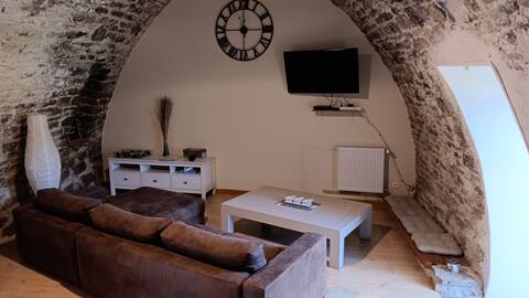 Beautiful cottage with views of the Muse Valley