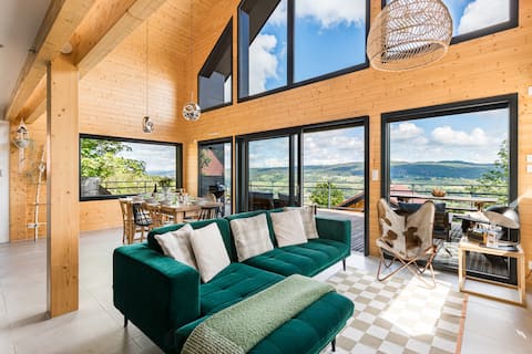 Foncine Peak – Chalet with hot tub
