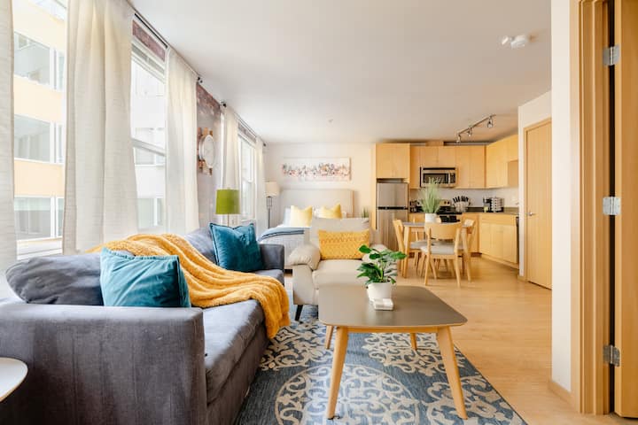 Beacon Hill Studio | Light Rail | W/d | 30-night - Seattle