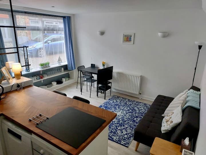 Modern Cottage In Central Seaford - Seaford