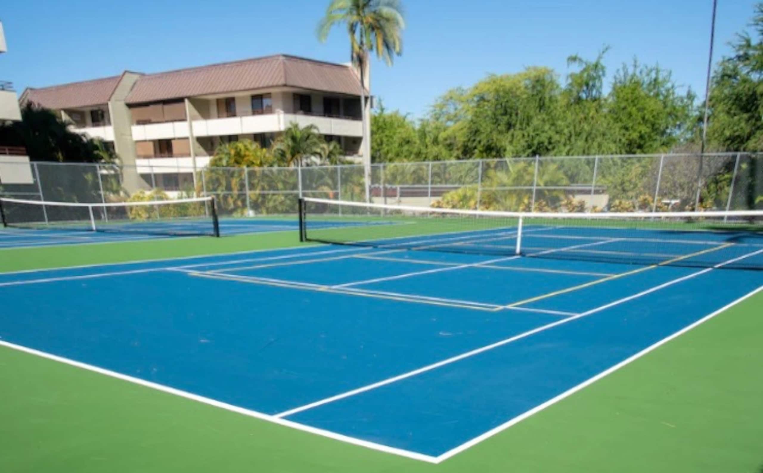 Condo in Kailua-Kona · ★4.99 · 2 bedrooms · 4 beds · 2 private baths - Image 33