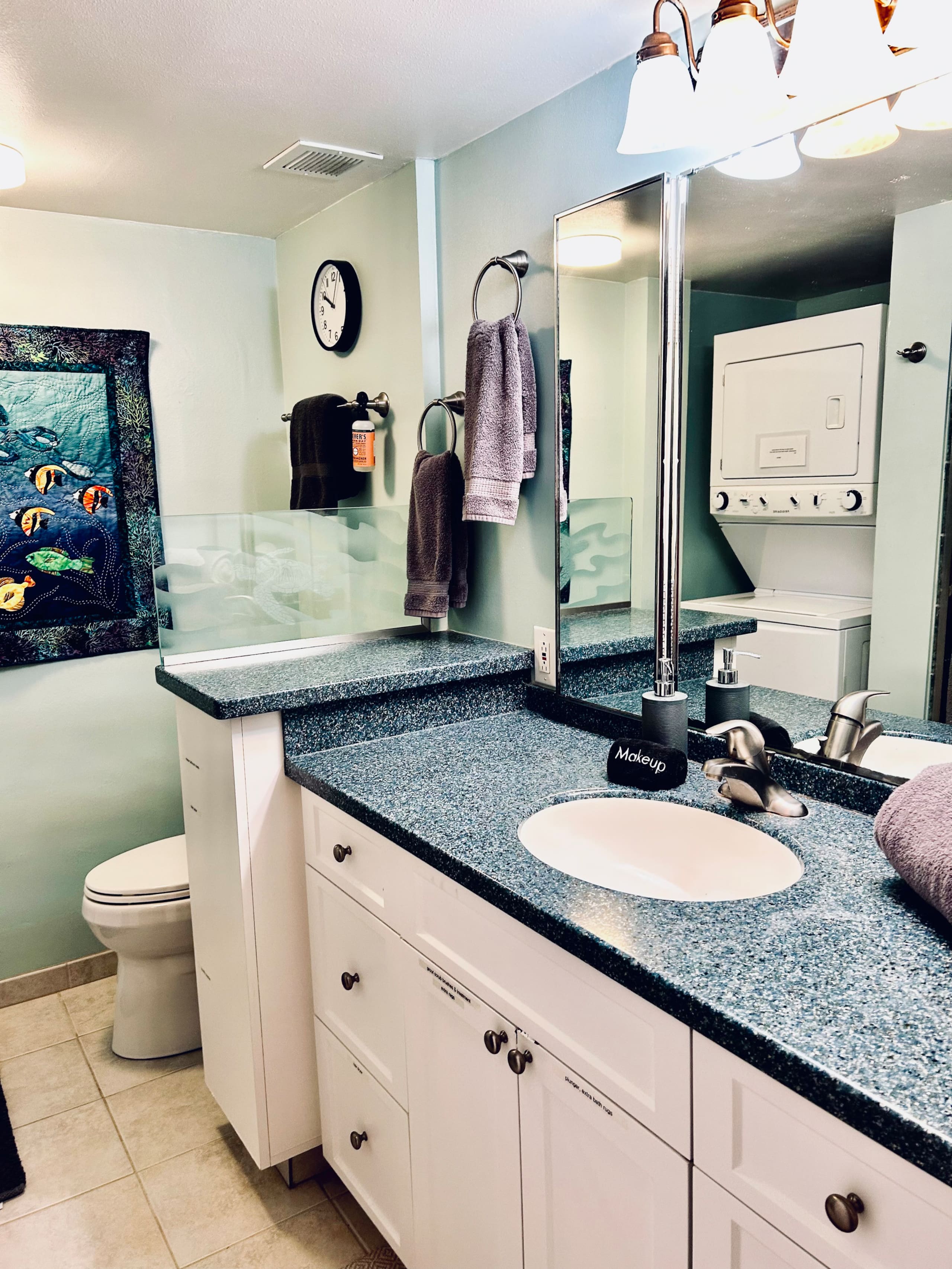 Condo in Kailua-Kona · ★4.99 · 2 bedrooms · 4 beds · 2 private baths - Image 13