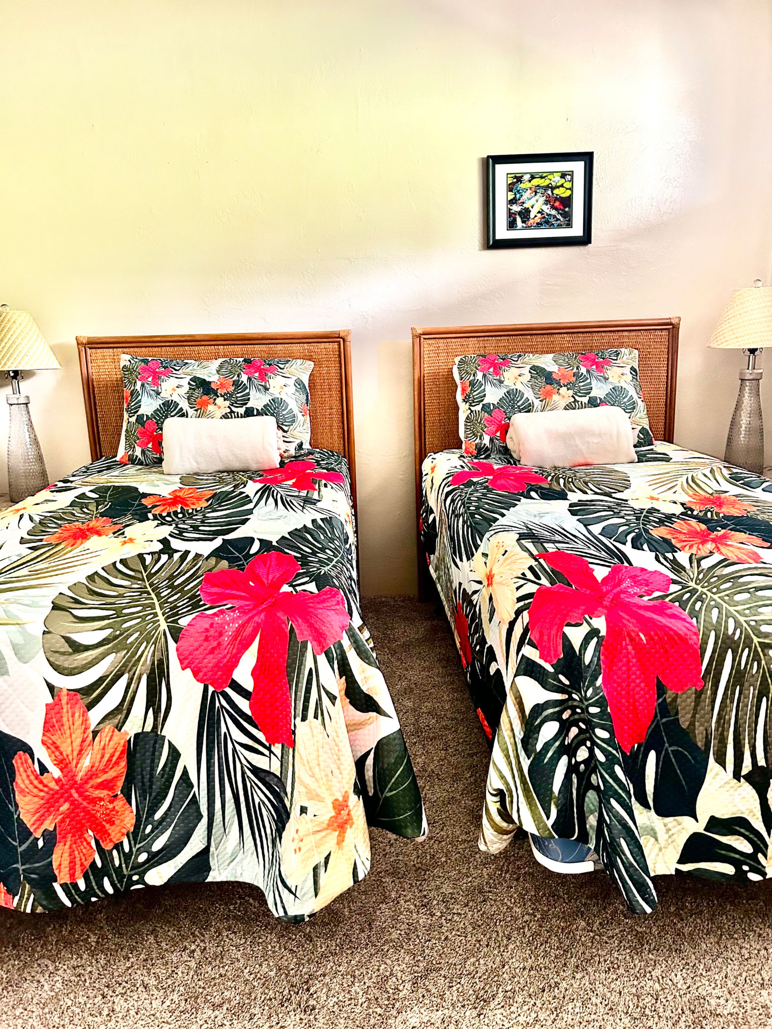 Condo in Kailua-Kona · ★4.99 · 2 bedrooms · 4 beds · 2 private baths - Image 2