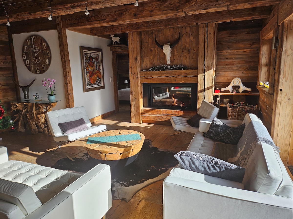 Successful Airbnb property: Exceptional chalet, sleeps 11, with hot tub in Font Romeu Odeillo Via