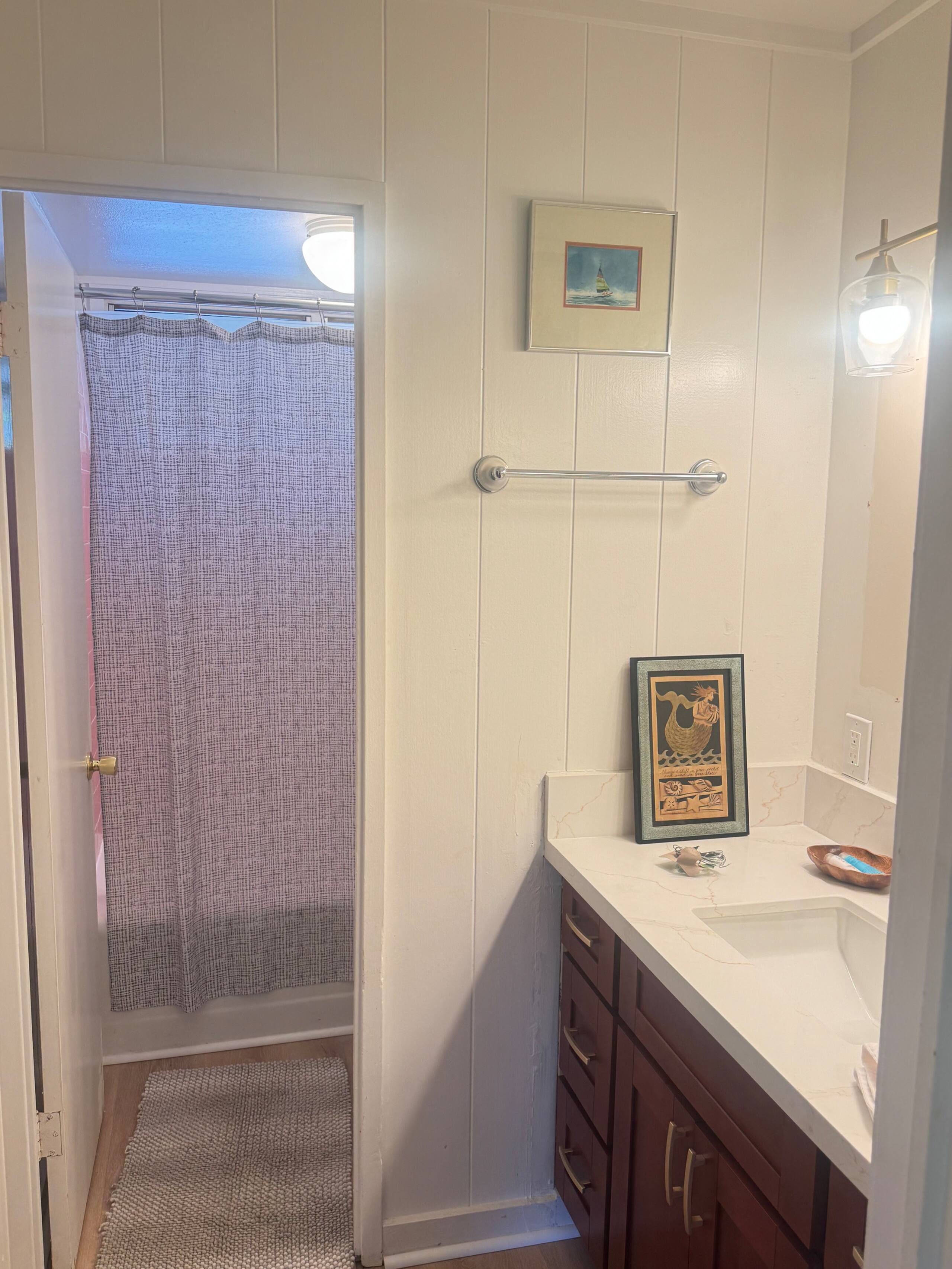 Condo in Lahaina · ★4.67 · 1 bedroom · 2 beds · 1 bath - Image 21