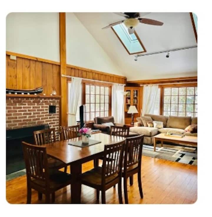Stockbridge: Spring/summer 3br/2ba Cottage By Lake - Stockbridge, MA