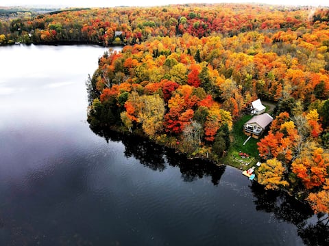 Four Season, 5-bedroom cottage with many amenities