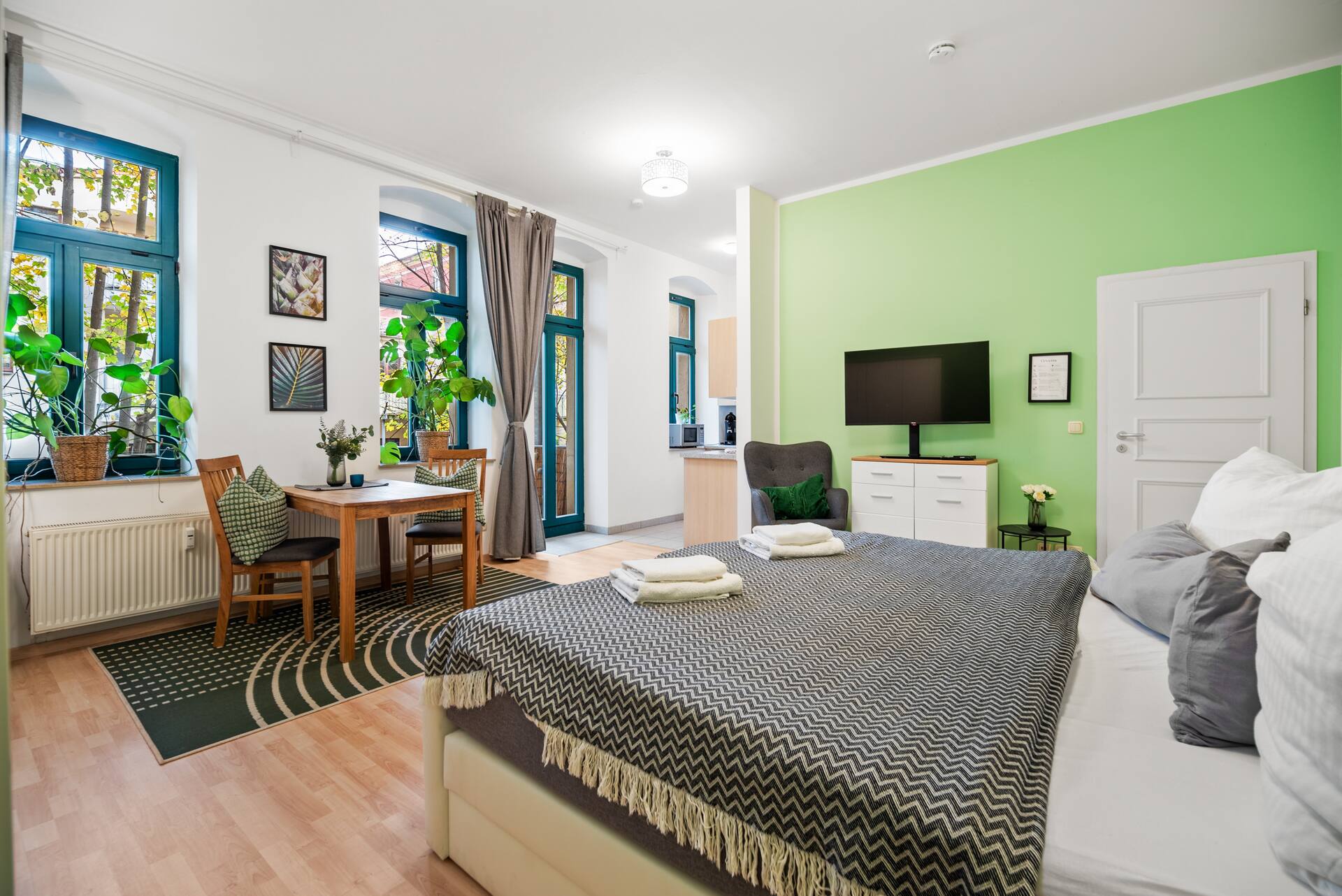 GREEN´s - quiet, well-located 1-room apartment with balcony