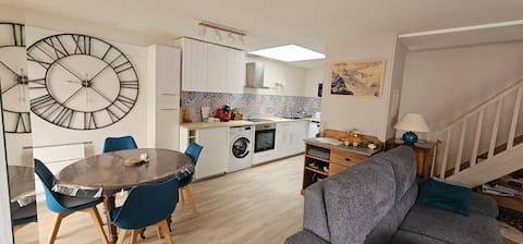 small quiet house in the city center