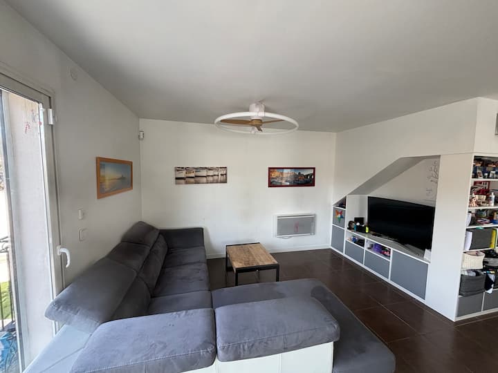Pour Des Vacances Dans Le Sud, Maison Avec Piscine - Marseille