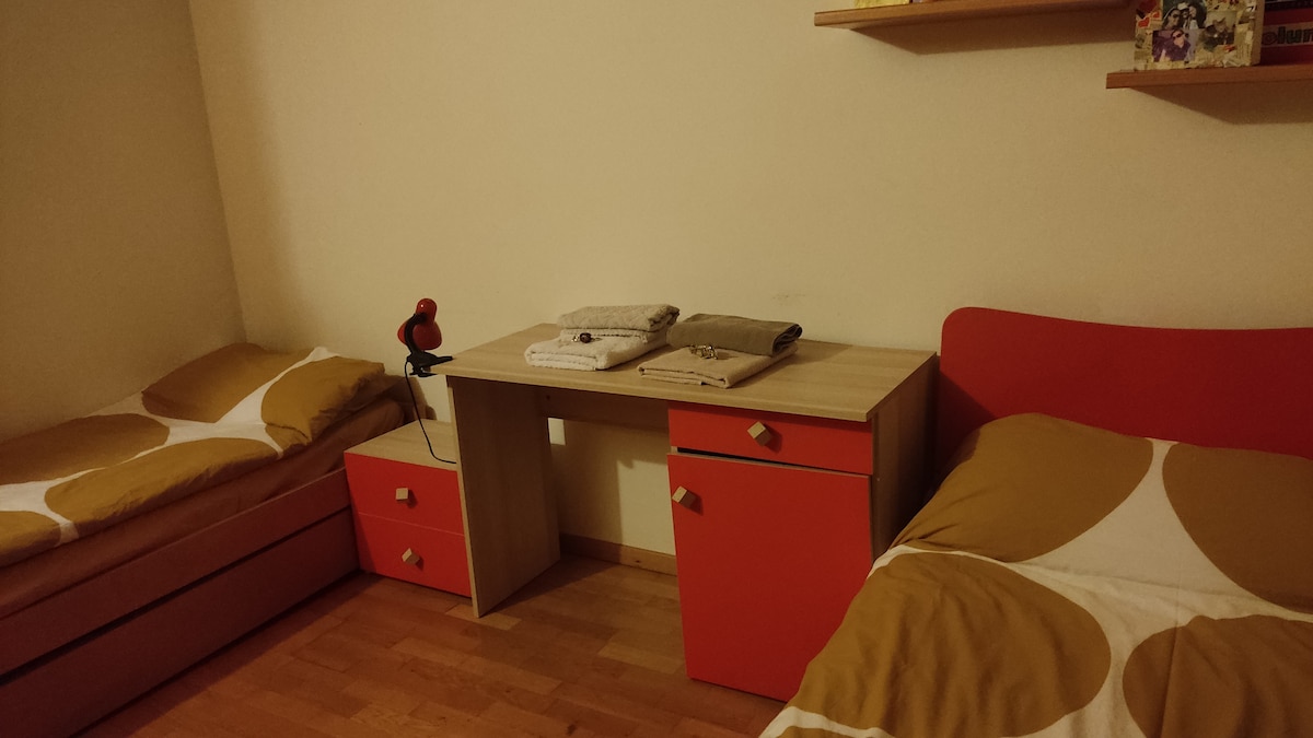 საძინებელი 2