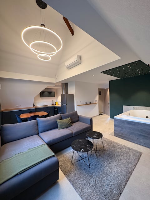 Atelier d 'Emile - Relaxation with private JACUZZI®