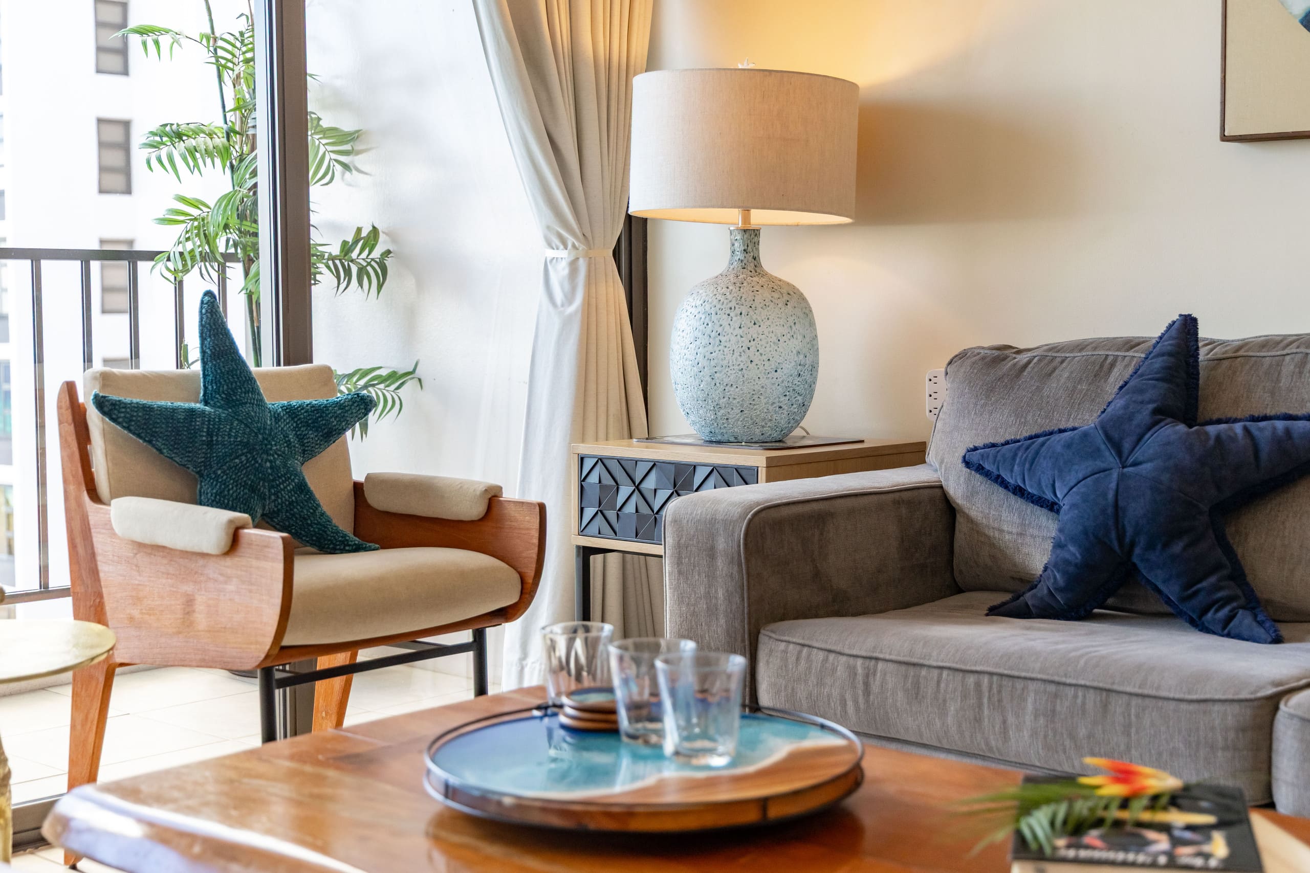 Condo in Honolulu · ★4.9 · 1 bedroom · 3 beds · 1 private bath - Image 15