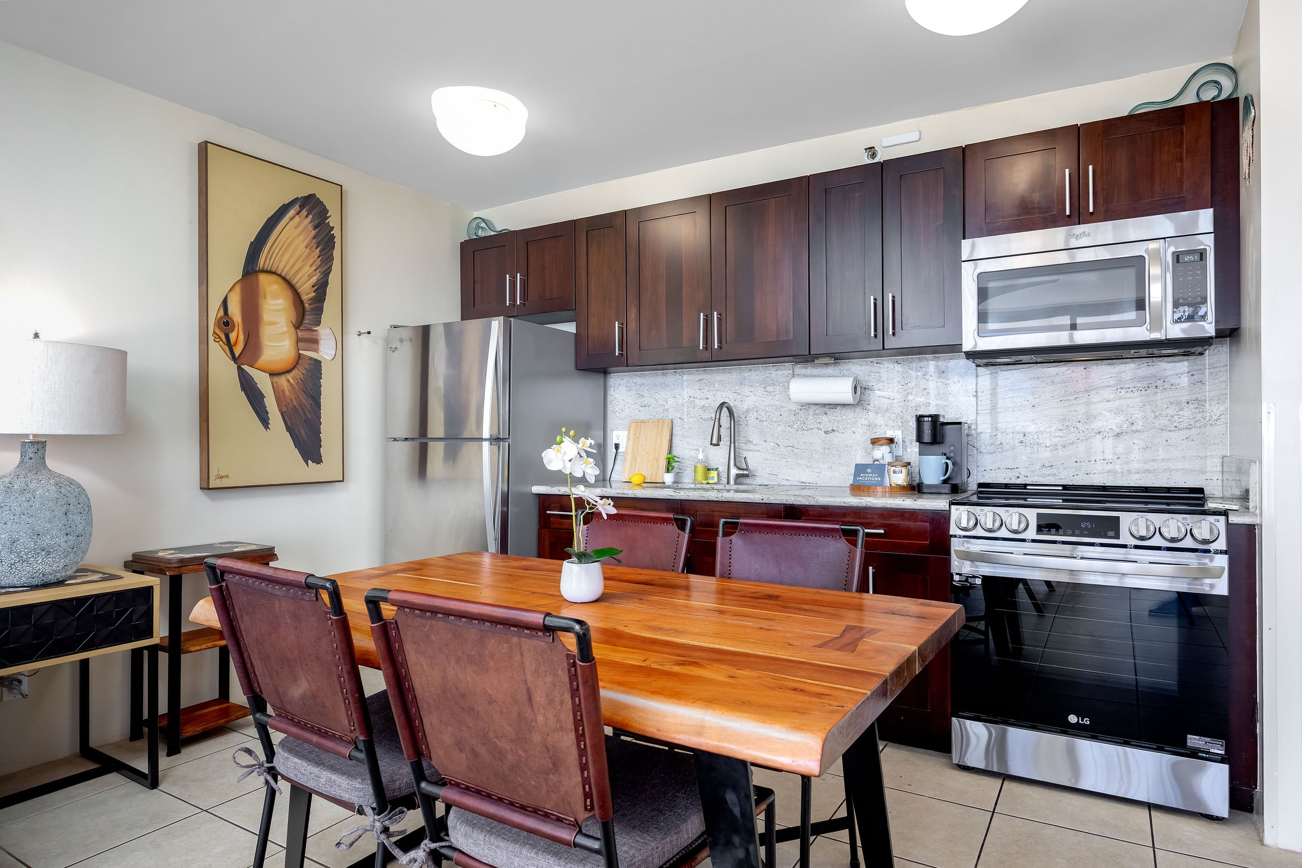 Condo in Honolulu · ★4.9 · 1 bedroom · 3 beds · 1 private bath - Image 29