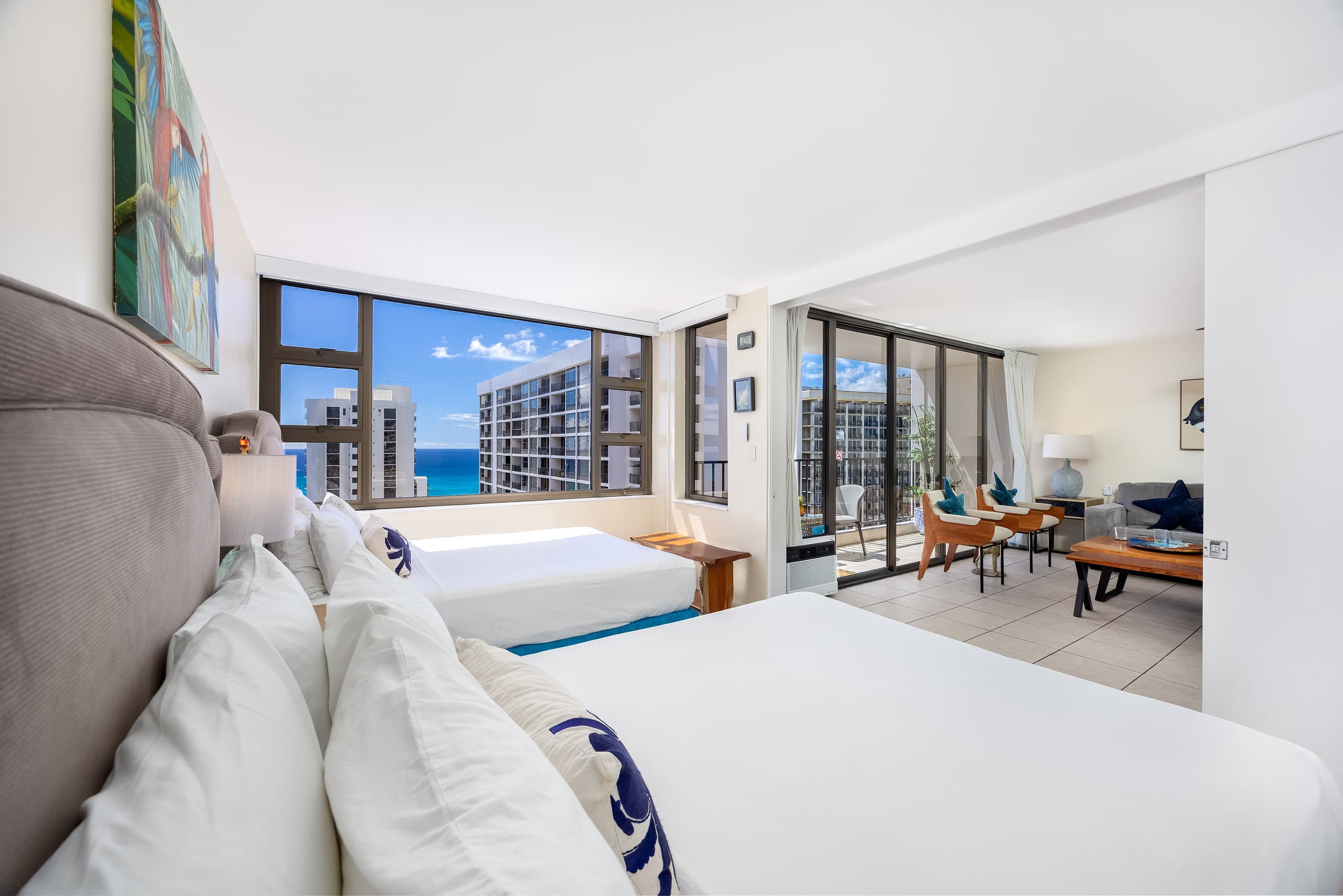 Condo in Honolulu · ★4.9 · 1 bedroom · 3 beds · 1 private bath - Image 33