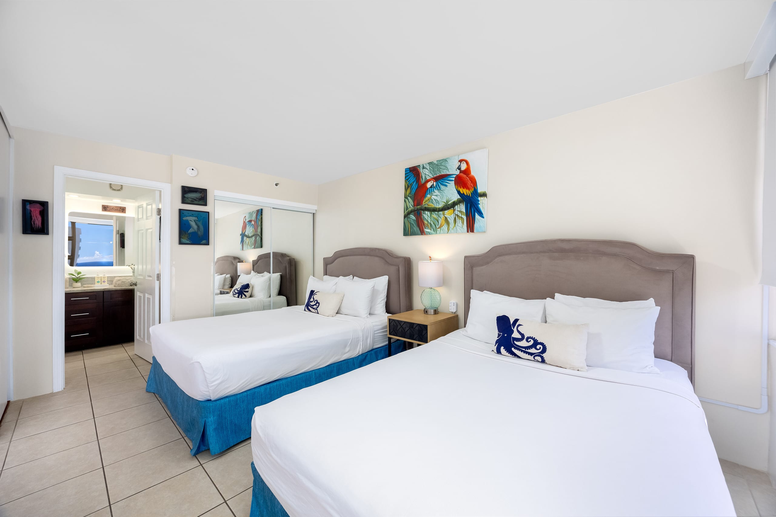Condo in Honolulu · ★4.9 · 1 bedroom · 3 beds · 1 private bath - Image 30